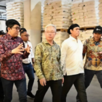 FOTO 25 April_Kunjungan ke pabrik plastik