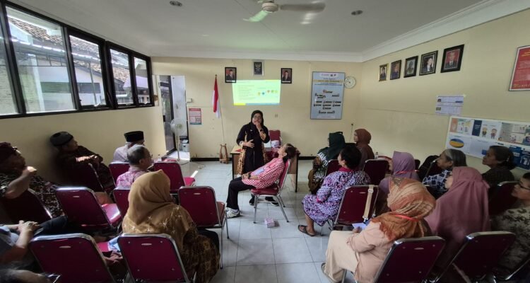 FOTO 4 April_Sekolah Lanjut Usia (Lansia) di Kota Yogyakarta. dok. jogjakota.go.id