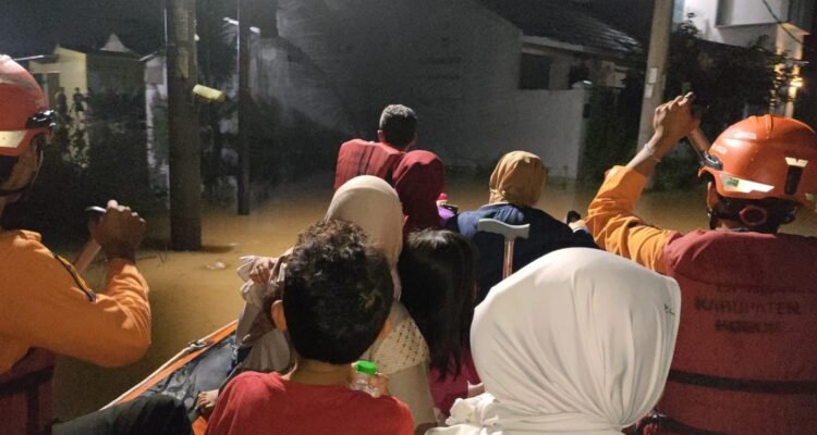FOTO 6 April_Banjir yang merendam tujuh kecamatan di Kabupaten Bogor, Provinsi Jawa Barat. dok. bpbdkabupaten