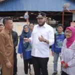 FOTO 6 April_Kegiatan Pemko Padang untuk Rukun Tetangga (RT) Terbersih dan Terindah di Kota Padang. dok padang.go.id