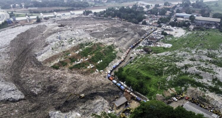 FOTO 7 April_Perluasan Tempat Pembuangan Akhir (TPA) Burangkeng di Kabupaten Bekasi. dok. tirtabhagasasi.co.id