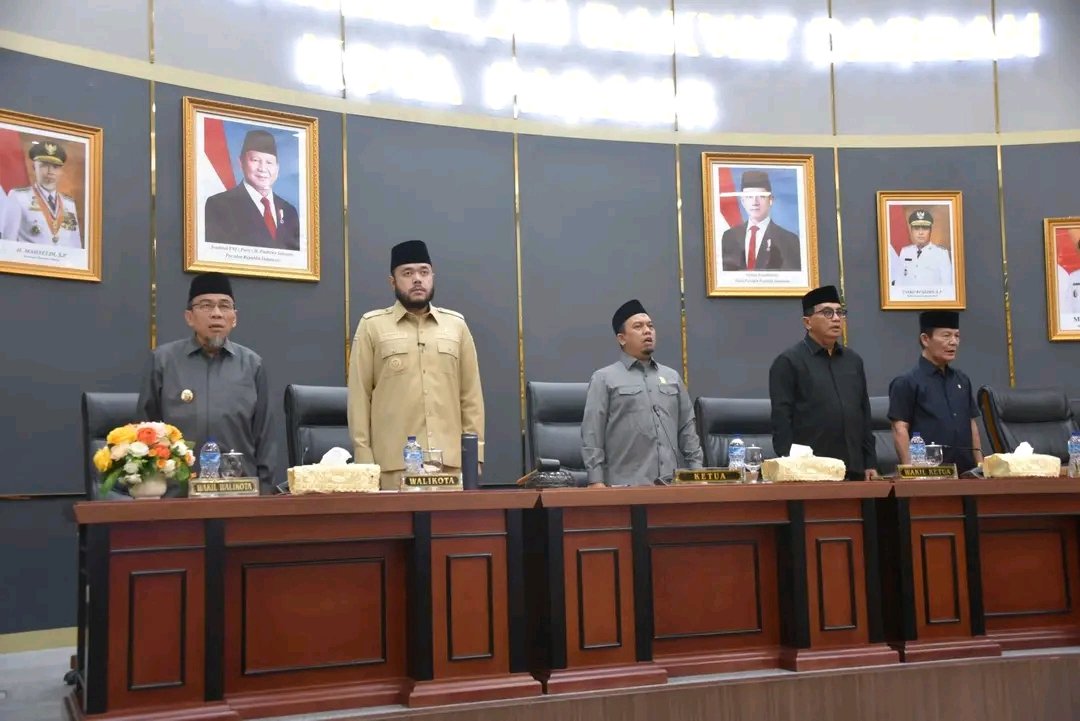 FOTO 7 April_Rapat Paripurna Penyampaian Pendapat Akhir Fraksi terhadap Laporan Keterangan Pertanggungjawaban (LKPJ) Wali Kota Padang Tahun Anggaran 2025.