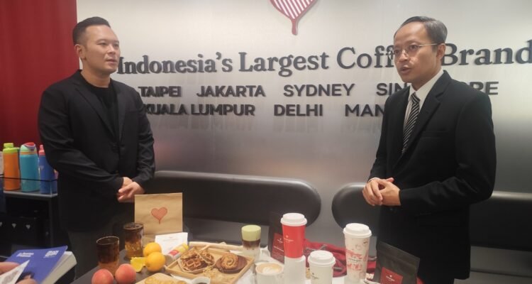 FOTO 8 April_Pembukaan gerai pertama Kenangan Coffee di Taiwan yang berlokasi di unit A11, Lantai 2 Department Store Shin Kong Mitsukoshi, Taipei.