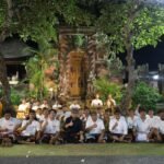 FOTO 12 Mei_Wakil Wali Kota Denpasar I Kadek Agus Arya Wibawa mengunjungi proses pembinaan Sekehe Gong Telung Barung, Desa Adat Penatih sebagai Duta Kota Denpasar