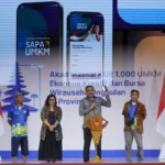 FOTO 15 Mei_Acara Akad Massal KUR 1.000 UMKM Kreatif dan Bursa Wirausaha Unggulan di Universitas Udayana, Bali. umkm.go.id