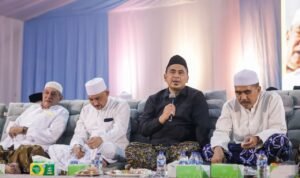 FOTO 24 Mei_Taj Yasin saat Pengajian Selapanan dan Haul ke-7 KH Maimoen Zubair di Pondok Pesantren Nashrul Ummah, Mejobo, Kudus.