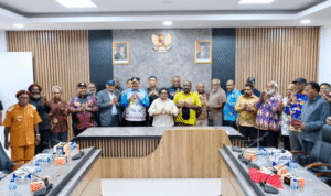 FOTO 25 Mei_Rapat Koordinasi Perkembangan Situasi Keamanan bersama Gubernur Papua Pegunungan. kemendagri
