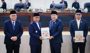 FOTO 25 Mei_Rapat paripurna penyampaian Laporan Hasil Pemeriksaan (LHP) Badan Pemeriksa Keuangan Atas