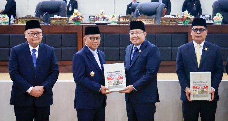 FOTO 25 Mei_Rapat paripurna penyampaian Laporan Hasil Pemeriksaan (LHP) Badan Pemeriksa Keuangan Atas