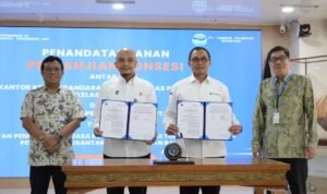 FOTO 27 Mei_Kantor Kesyahbandaran dan Otoritas Pelabuhan (KSOP) Kelas I Banten resmi menjalin kerja sama konsesi dengan PT Chandra Pelabuhan Nusantara. hubla 1