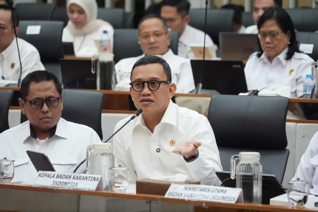 FOTO 11 Juni_ Rapat Dengar Pendapat Komisi IV DPR dengan Badan Karantina Indonesia (Barantin) terkait pembahasan Rencana Kerja dan Anggaran Badan Karantina Indonesia Tahun 2027