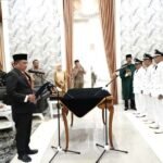FOTO 11 Juni_Pelantikan tujuh Kepala Desa hasil Pemilihan Antar Waktu (PAW) di Ruang Pamengkang, Jalan Kiansantang, Kecamatan Garut Kota, Kabupaten Garut