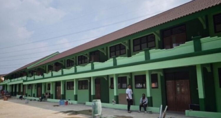 FOTO 12 Juni_Kementerian Pekerjaan Umum melakukan revitalisasi madrasah. (dok. pu.go.id) INI