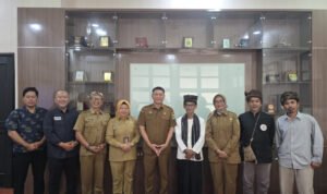 FOTO 12 Juni_Rapat koordinasi strategis Pemerintah Provinsi Banten dan perwakilan Kasepuhan Cisungsang di Ruang Rapat Sekda Provinsi Banten, Kota Serang