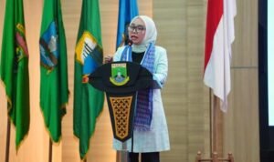 FOTO 16 Juni_Wakil Menteri Koperasi (Wamenkop) Farida Farichah saat pengukuhan dan pelantikan Pengurus Dewan Koperasi Indonesia Wilayah (Dekopinwil) Provinsi Banten. dok