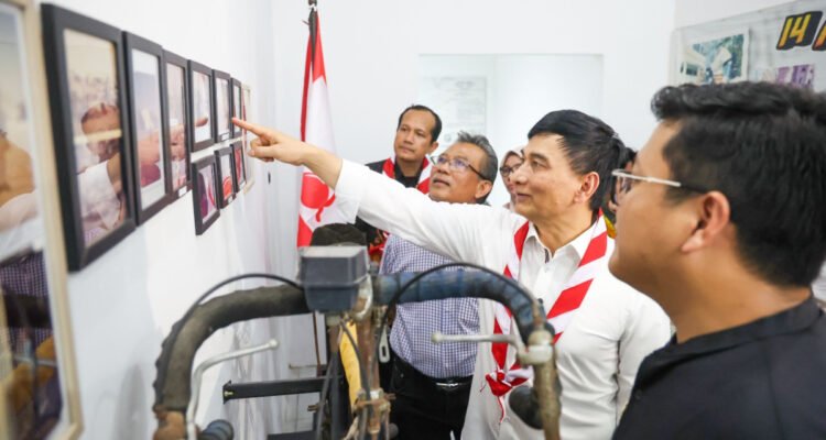 FOTO 21 Juni_Saat acara Re-launching Museum Sepeda Pramuka Keliling Dunia di Jalan Pemuda, Karundang, Kota Serang. dok. bantenprov.go.id