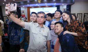 FOTO 23 Juni_Menteri Ketenagakerjaan Yassierli saat Penutupan Program Magang Nasional Batch III di Gedung Kemnaker, Jakarta. dok. kemnaker