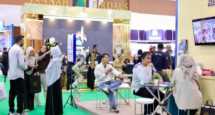 FOTO 28 Juni_Kegiatan pameran dan forum bisnis dalam International Islamic Expo 2026. dok. kemenpar