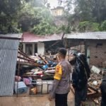 FOTO 28 Juni_Kondisi wilayah terdampak tanah longsor di Desa Kuta Timur, Kecamatan Sukakarya, Kota Sabang, Provinsi Aceh. dok. bpbdkotasabang