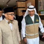 FOTO 5 Juni_Pertemuan Wakil Menteri Haji dan Umrah Dahnil Anzar Simanjuntak dengan Wakil Menteri Haji dan Umrah Arab Saudi Abdulfattah Bin Sulaiman Mashat di Kantor Daerah Kerja Makkah