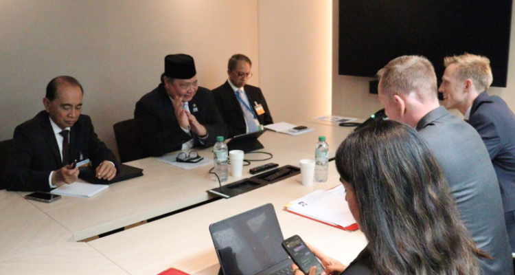 FOTO 5 Juni_Pertemuan bilateral intensif antara Menteri Koordinator Bidang Perekonomian