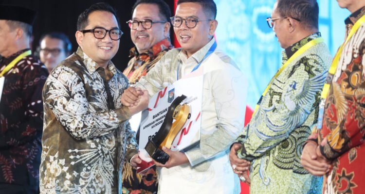 FOTO 6 Juni_Acara penerimaan Apresiasi Pemerintah Daerah Berprestasi 2026 Regional Jawa - Bali dari Kementerian Dalam Negeri (Kemendagri). dok. bantenprov