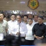 FOTO 9 Juni_Penjelasan Satgas Pangan Polri dna Menteri Pertanian Amran tentang penyelidikan dugaan kartel dan persekongkolan harga Tandan Buah Segar (TBS) kelapa sawit.