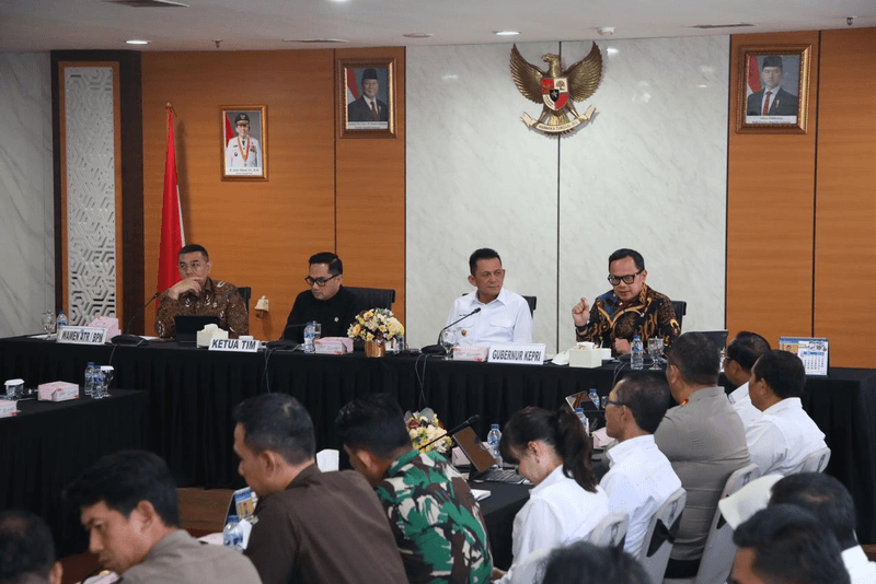FOTO 11 Juli_Kunjungan Kerja Spesifik Komisi II DPR terkait dengan Peran Gubernur sebagai Wakil Pemerintah Pusat