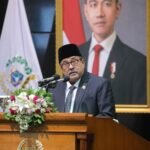 FOTO 14 Juli_Penyampaian jawaban atas pemandangan umum fraksi-fraksi DPRD dalam Rapat Paripurna DPRD DKI Jakarta di Gedung DPRD DKI Jakarta