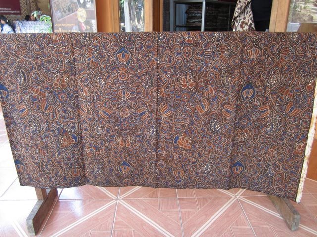 FOTO 17 Juli_Produk batik dari UMKM Provinsi Daerah Istimewa Yogyakarta. dok. jogjakota.go.id