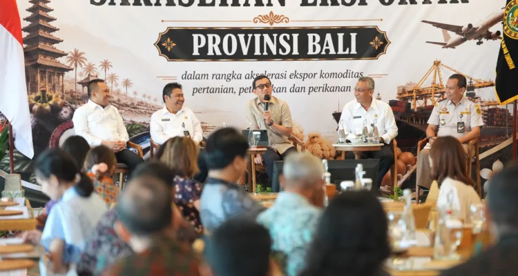 FOTO 18 Juli_Kepala Badan Karantina Indonesia Abdul Kadir Karding dalam Sarasehan Pelaku Usaha Ekspor Provinsi Bali. dok. karantinaindonesia 1
