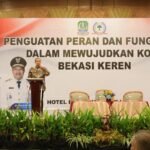 FOTO 18 Juli_Wali Kota Bekasi Tri Adhianto saat kegiatan Penguatan Peran dan Fungsi Lembaga Pemberdayaan Masyarakat (LPM) dalam Mewujudkan Kota Bekasi yang Keren
