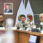 FOTO 2 Juli_Kepala BNPB Letjen TNI Suharyanto beserta jajaran menghadiri Rapat Tingkat Menteri (RTM)