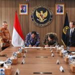 FOTO 22 Juli_Penandatangani Naskah Perjanjian Hibah dan Berita Acara Serah Terima pembangunan serta pengembangan Bandar Udara Maleo, Kabupaten Morowali