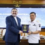 FOTO 23 Juli_Gubernur Ahmad Luthfi menerima kunjungan kehormatan dari Duta Besar (Dubes) Iran untuk Indonesia, Mohammad Boroujerdi, di Kantor Gubernur Jawa Tengah