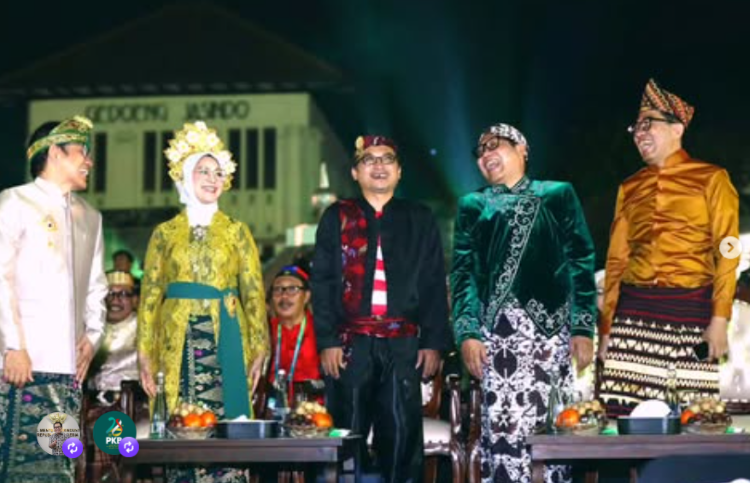 FOTO 23 Juli_Pelantikan 19.675 pengurus DPC dari 514 kabupaten kota se-Indonesia di Alun-Alun Fatahillah, Kota Tua, Jakarta dalam rangka Harlah ke-28 PKB. instagram