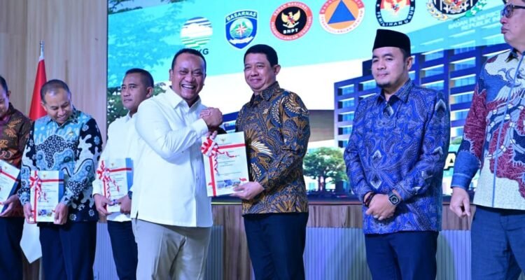 FOTO 29 Juli_Penyerahan opini Wajar Tanpa Pengecualian (WTP) dari Badan Pemeriksa Keuangan (BPK) atas laporan keuangan tahun anggaran 2025 BNPB