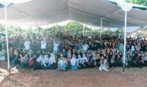 FOTO 4 Juli_Deklarasi Perempuan Pejuang Agraria Jawa Barat di Gedung Akademi Reforma Agraria Sejati Siti Halimah, Desa Kalijaya. dok. jabarprov.go.id
