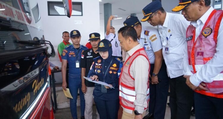 FOTO 10 Agustus_Pengawasan berbasis data dilakukan di 115 terminal penumpang tipe A (TTA) seluruh Indonesia 1