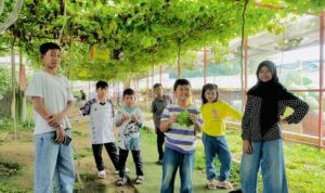 FOTO 2 Agustus_Grand Mercure Malang Mirama bersama 10 anak asuh 1