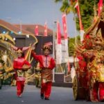 FOTO 20 Agustus_Acara Jember Fashion Carnaval (JFC) sebagai karnaval busana internasional di jalan raya Kabupaten Jember, Jawa Timur. kemenpar