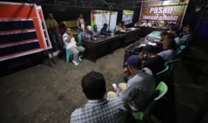 FOTO 22 Agustus_Forum pertemuan antara BNPB, BPBD dan Pemkab Ende bersama 21 camat se-Kabupaten Ende di Kantor BPBD Kabupaten Ende, Kota Ende, Nusa Tenggara Timur.