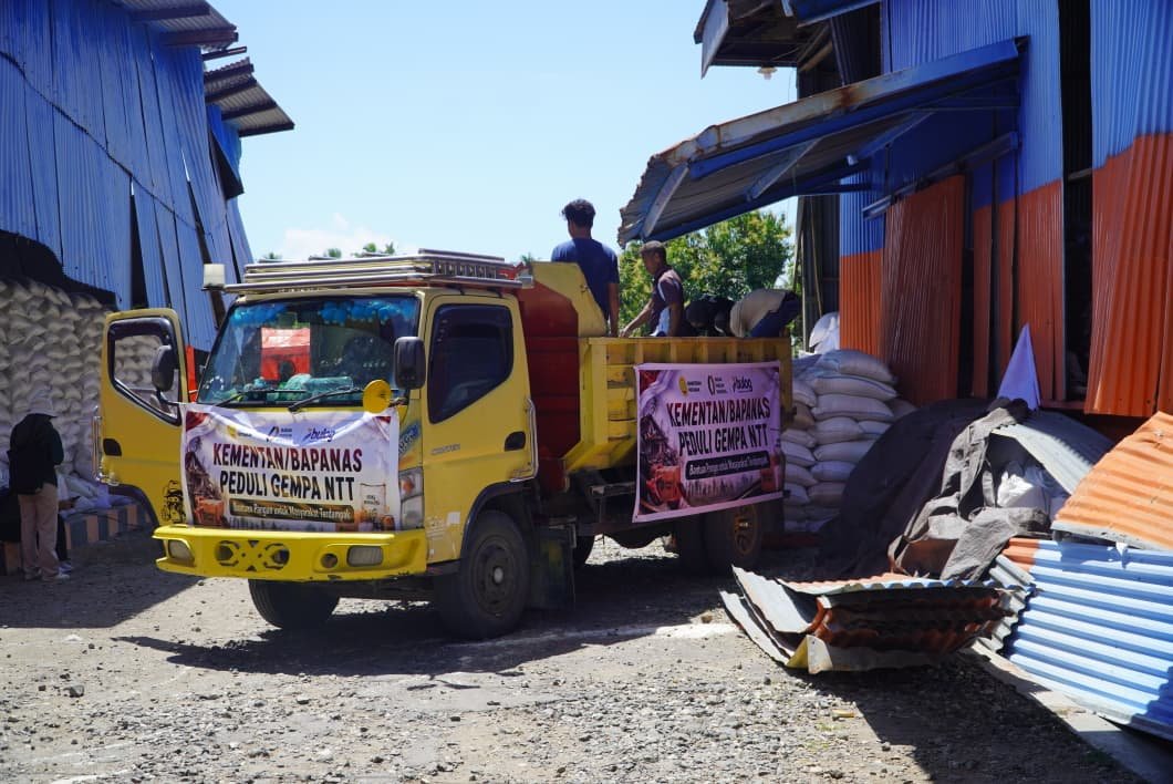 FOTO 23 Agustus_Angkutan truk untuk bantuan pangan warga terdampak gempa Nusa Tenggara Timur. dok. bapanas