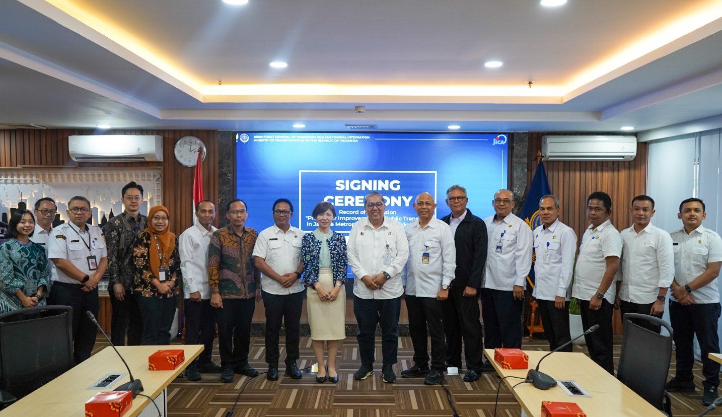 FOTO 27 Agustus_Penandatanganan Record of Discussions (RD) untuk Project for Improvement of Public Transportation in Jakarta 2