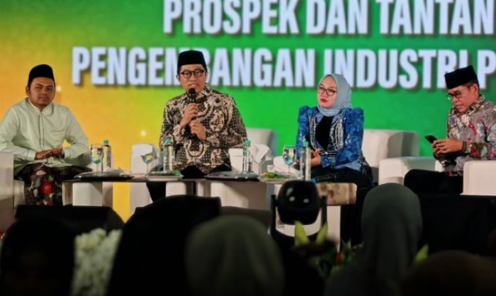 FOTO 29 Agustus_Forum Majelis Pemberdayaan Indonesia menghadirkan Wakil Menteri Perindustrian Faisol Riza