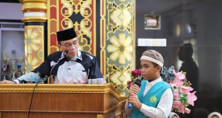 FOTO 3 Agustus_Kegiatan Semarak Maulid Nabi Muhammad SAW 1448 Hijriah di Kota Padang. dok. padang.go.id