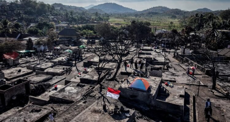 FOTO 30 Agustus_Desa Adat Sade, Lombok Tengah, Nusa Tenggara Barat (NTB) pascakebakaran. dok. kemenpar