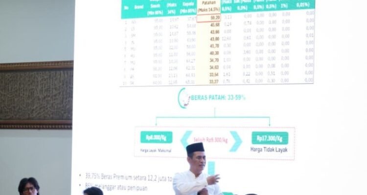 FOTO 31 Agustus_Penjelasan Menteri Pertanian Andi Amran Sulaiman mengenai beras premium. dok. pertanian.go.id