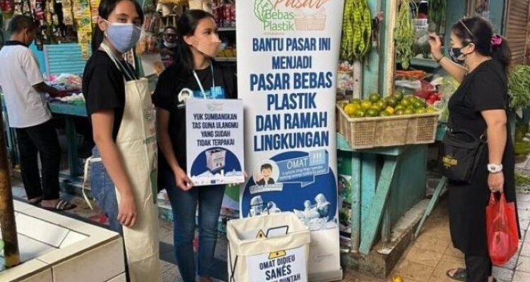 FOTO 31 Agustus_Program usaha Mikro, Kecil dan Menengah (UMKM) Hijau untuk mengajak pelaku usaha memperhatikan bisnis berkelanjutan dan ramah lingkungan. ugm.ac.id INI