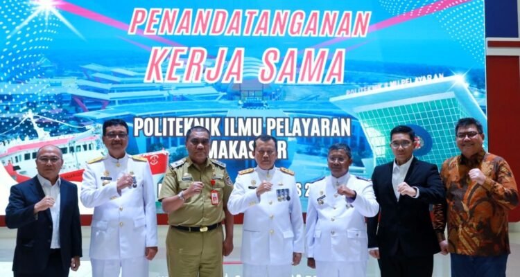 FOTO 4 Agustus_Wisuda dan melepas 789 lulusan Politeknik Ilmu Pelayaran (PIP) Makassar Tahun 2026 di Lapangan Upacara Kampus Terpadu PIP Makassar. 2INI
